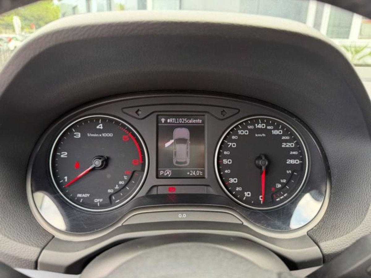 Audi Q2 Q2 30 TDI (9)