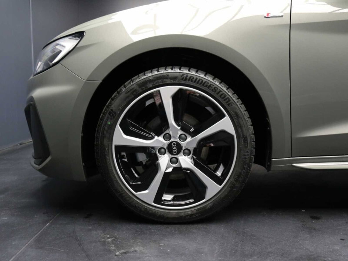 Audi A1 Sportback 30 TFSI S tronic S line edition (6)