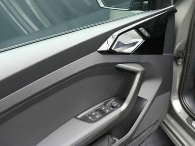 Audi A1 Sportback 30 TFSI S tronic S line edition (9)