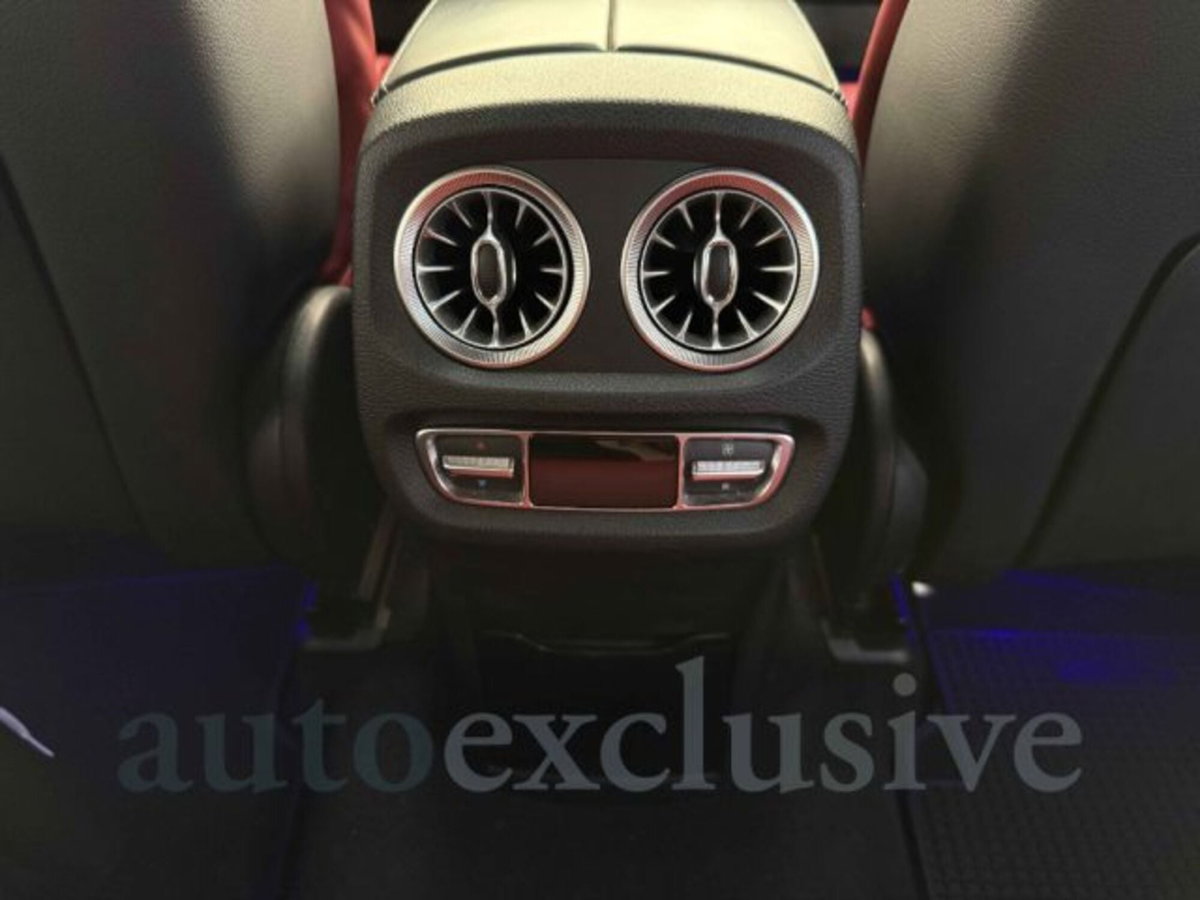Mercedes-Benz Classe G 63 AMG (15)