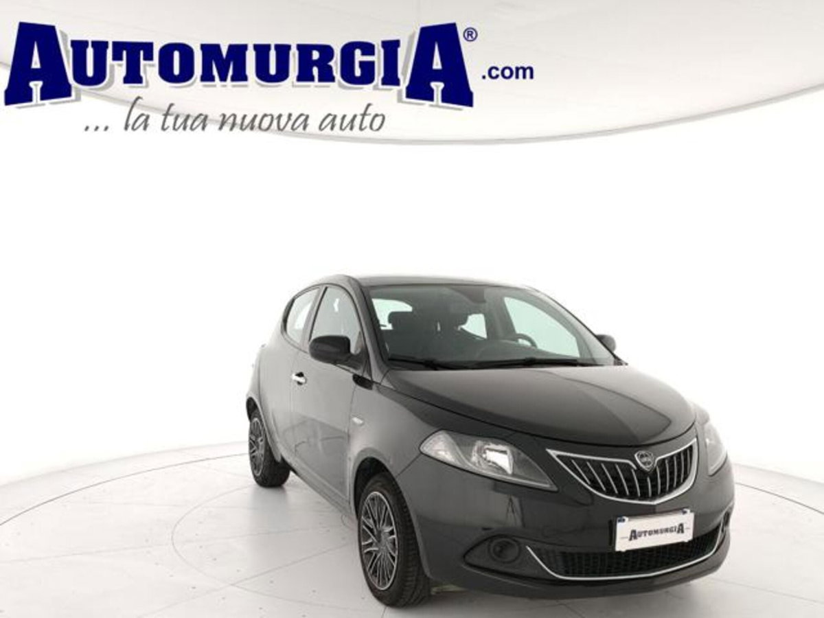 Lancia Ypsilon 1.0 FireFly 5 porte S&S Hybrid Silver Plus
