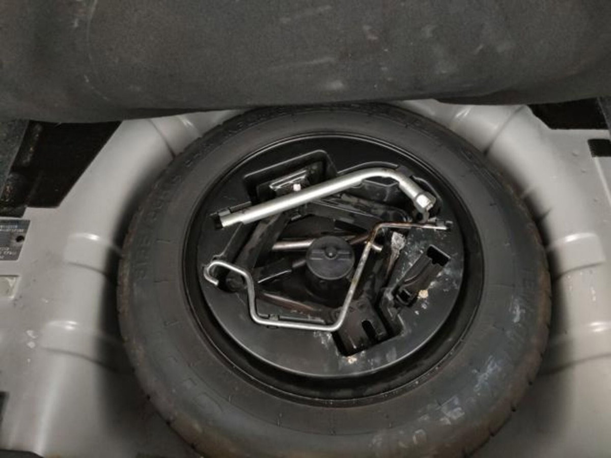 Lancia Ypsilon 1.0 FireFly 5 porte S&S Hybrid Silver Plus (15)