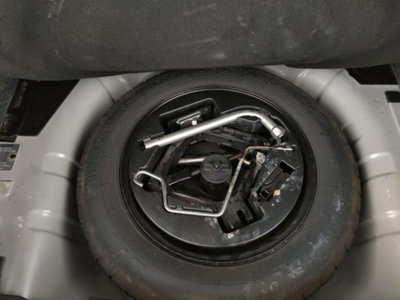 Lancia Ypsilon 1.0 FireFly 5 porte S&S Hybrid Silver Plus (15)