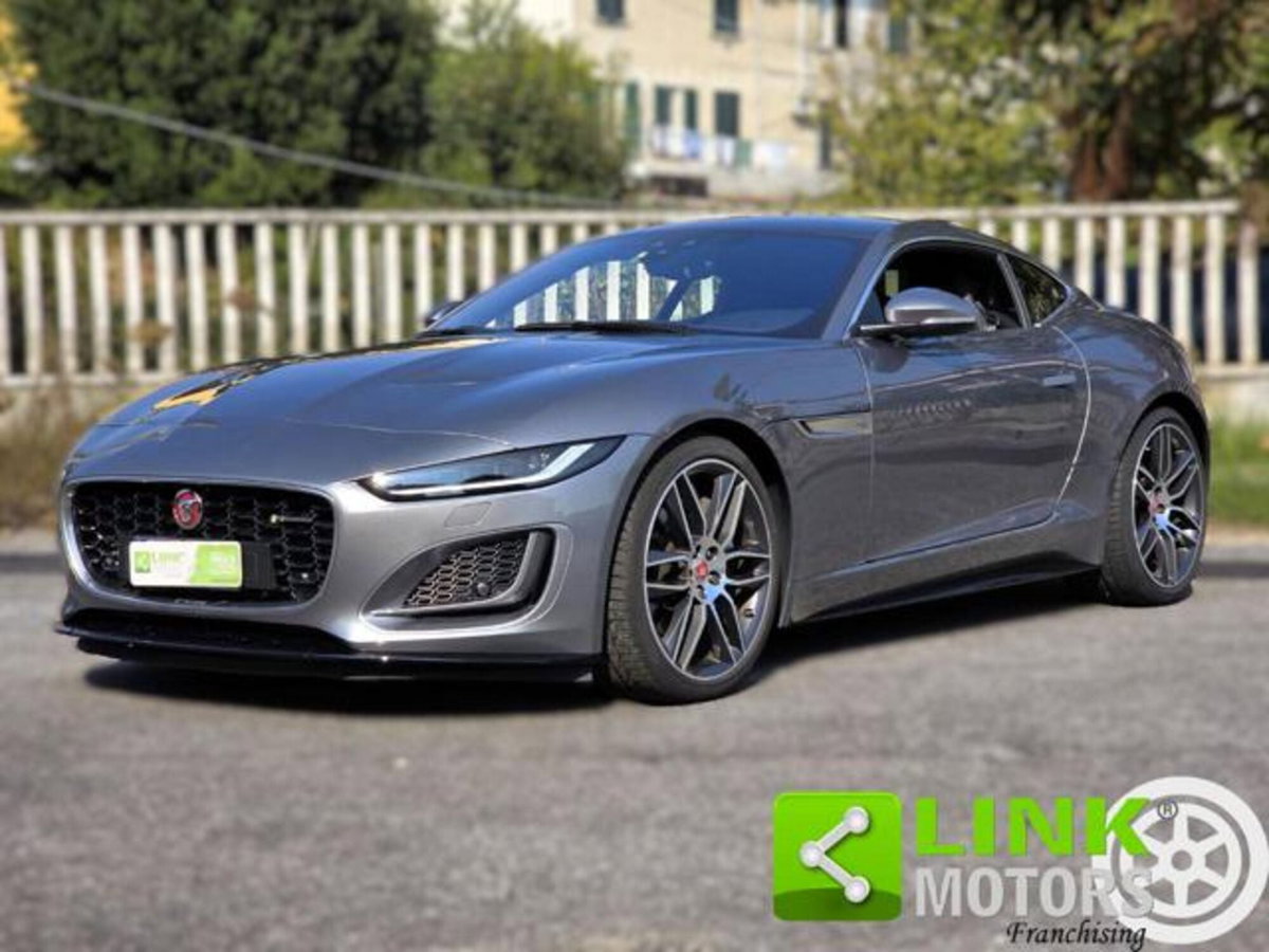 Jaguar F-Type Coupé Coupe 2.0 i4 R-Dynamic rwd 300cv auto