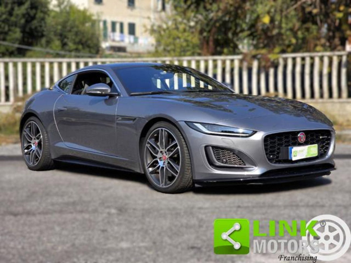 Jaguar F-Type Coupé Coupe 2.0 i4 R-Dynamic rwd 300cv auto (20)