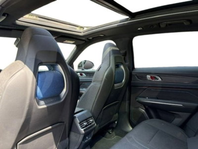 Lynk & Co 01 01 1.5 td phev (14)
