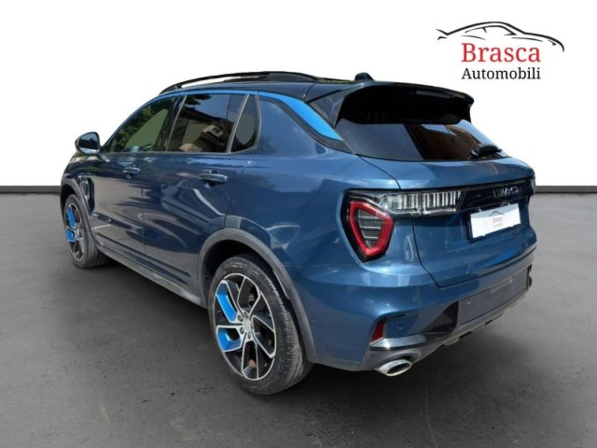 Lynk & Co 01 01 1.5 td phev (5)