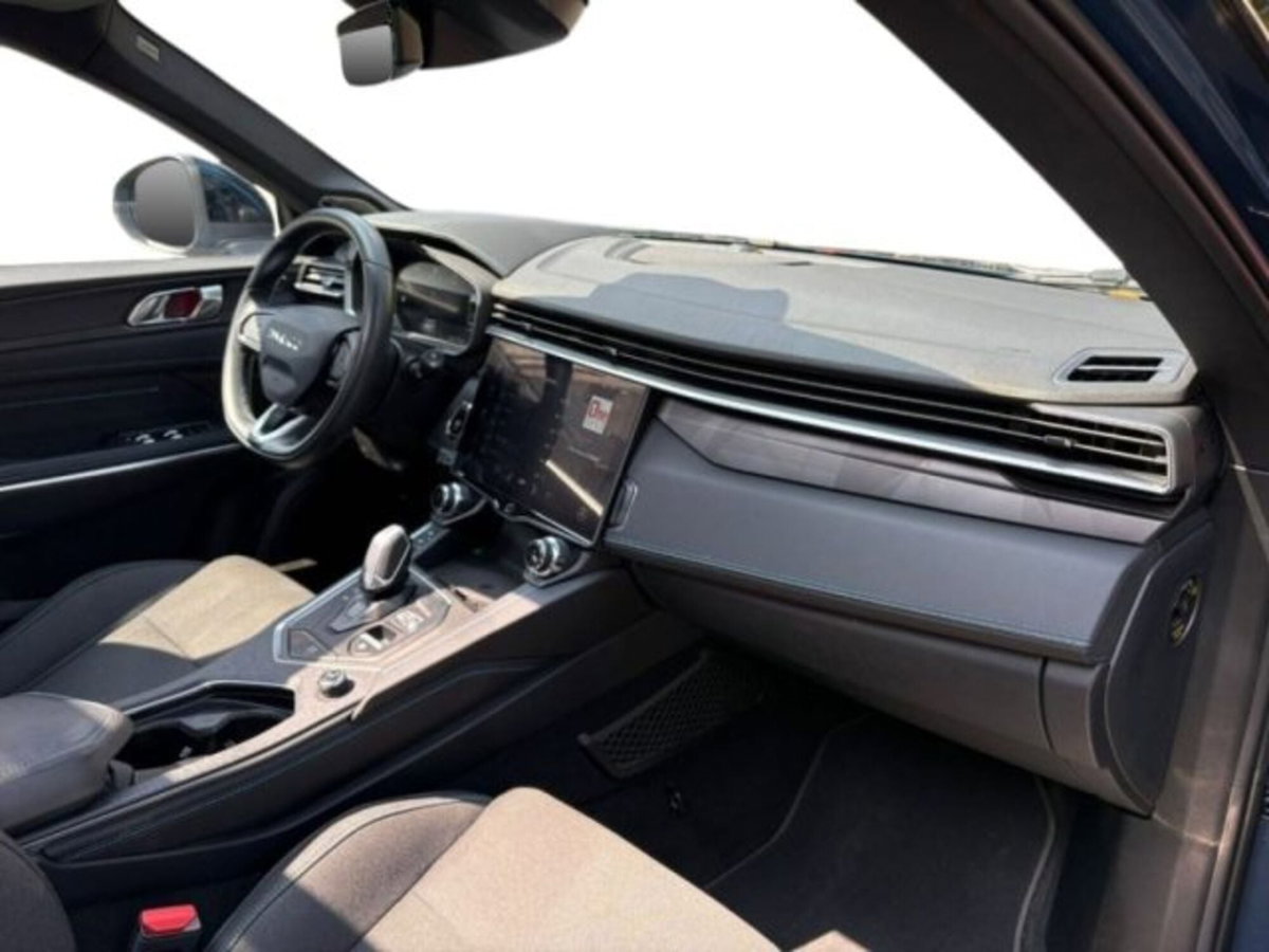 Lynk & Co 01 01 1.5 td phev (8)