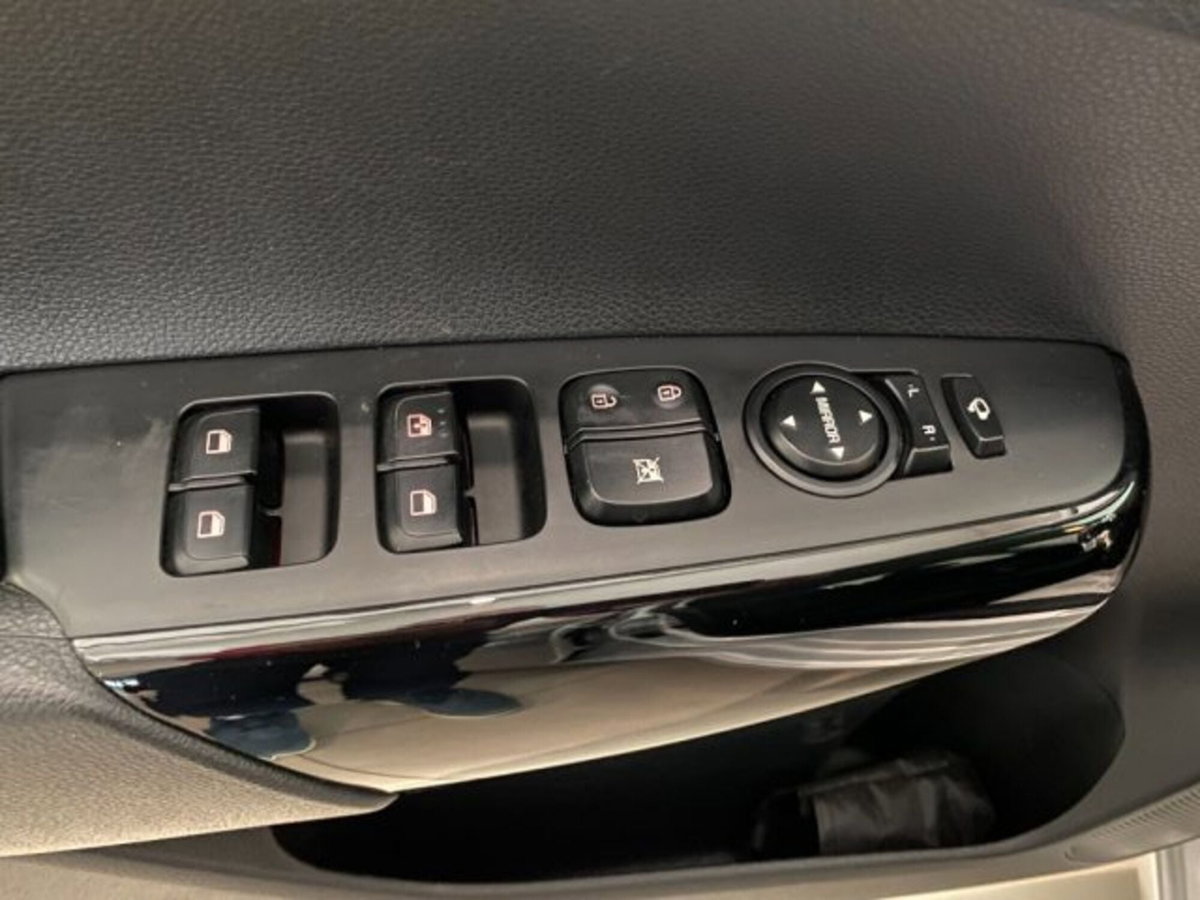 Kia Picanto 1.0 12V GPL 5 porte AMT Style (7)