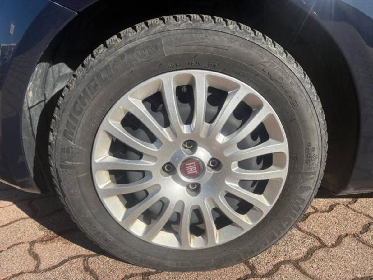 Fiat Punto 1.3 MJT II S&S 95 CV 5 porte Street (7)