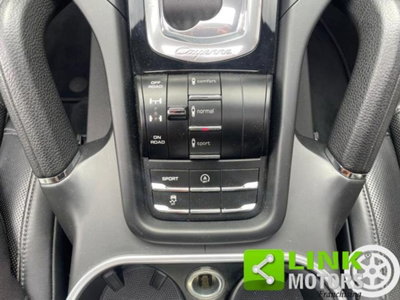 Porsche Cayenne 3.0 Diesel (12)