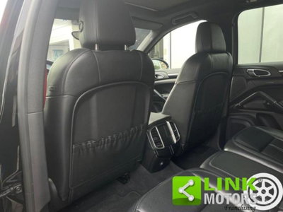 Porsche Cayenne 3.0 Diesel (16)