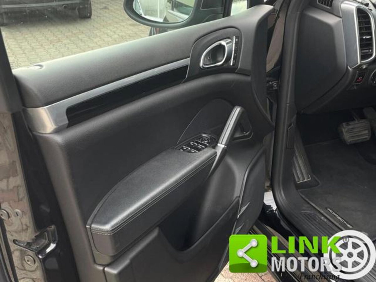 Porsche Cayenne 3.0 Diesel (20)