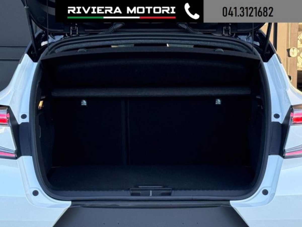Renault Captur 1.2 eco-g Techno 120cv (11)