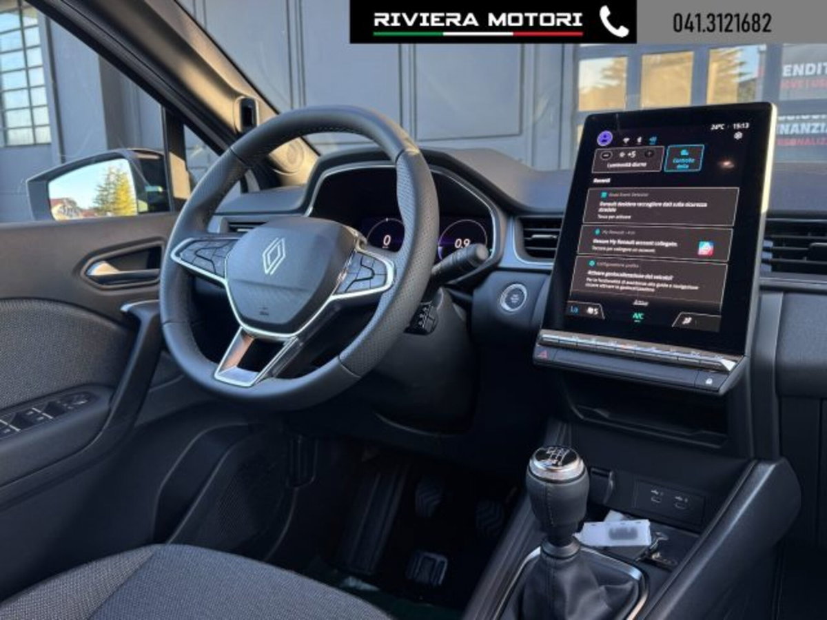 Renault Captur 1.2 eco-g Techno 120cv (4)