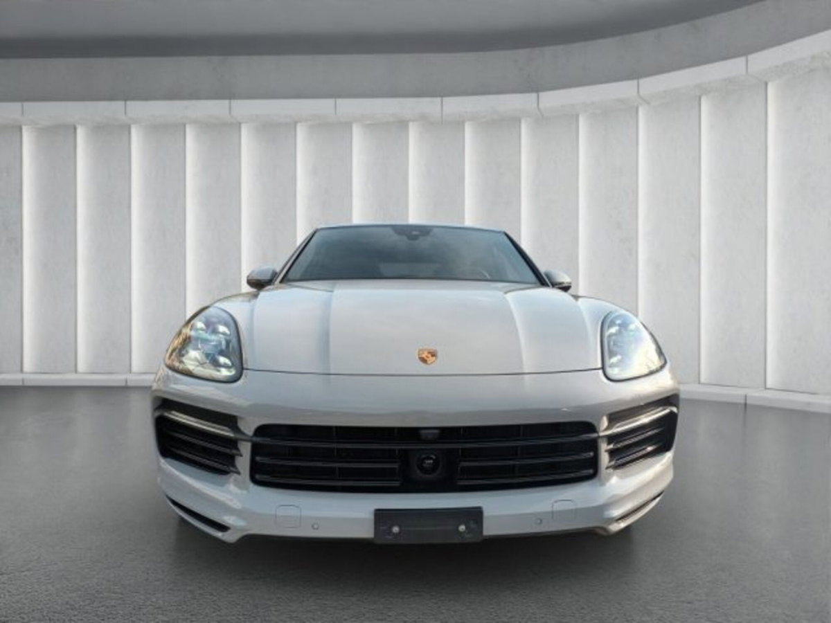 Porsche Cayenne 3.0 V6 E-Hybrid (2)