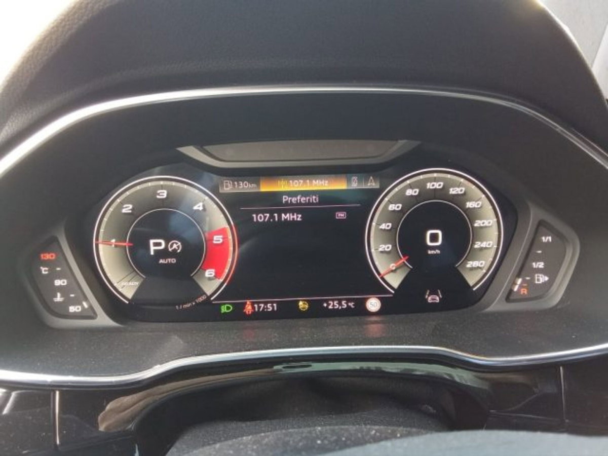 Audi Q3 Sportback 40 TDI S tronic quattro edition (11)