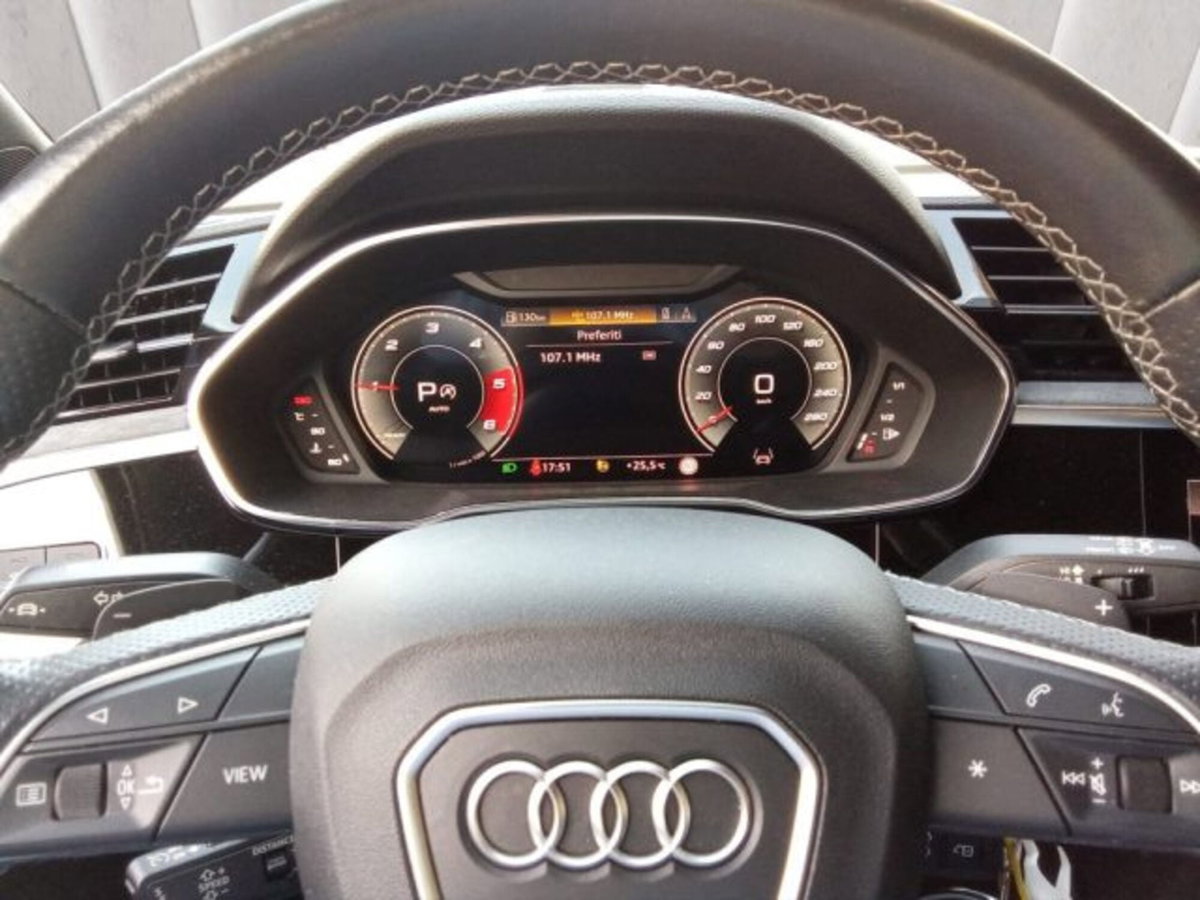 Audi Q3 Sportback 40 TDI S tronic quattro edition (12)