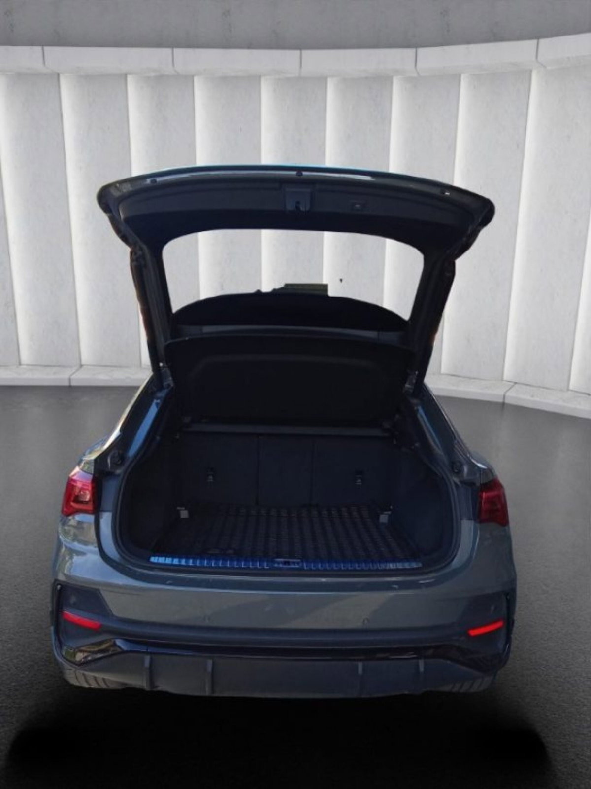Audi Q3 Sportback 40 TDI S tronic quattro edition (13)