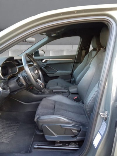 Audi Q3 Sportback 40 TDI S tronic quattro edition (6)