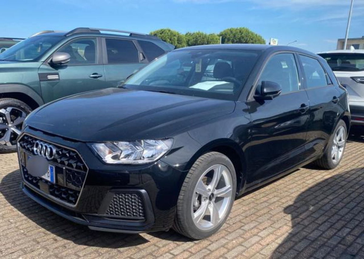 Audi A1 Sportback Sportback 25 1.0 tfsi Business