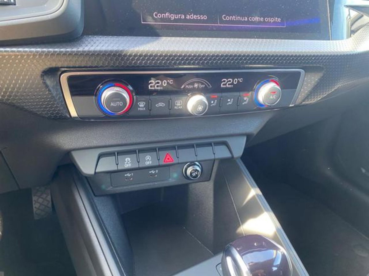 Audi A1 Sportback Sportback 25 1.0 tfsi Business (14)