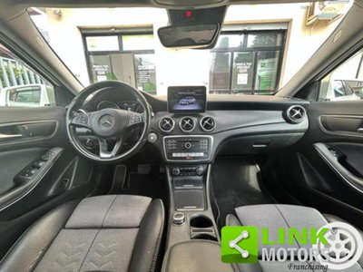Mercedes-Benz GLA SUV 180 CDI Premium (6)