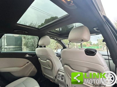 Mercedes-Benz Classe B 200 d Automatic 4Matic Premium (10)