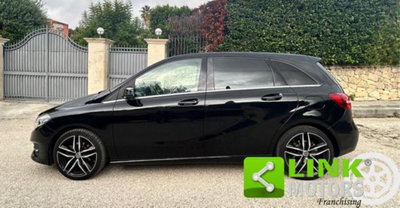 Mercedes-Benz Classe B 200 d Automatic 4Matic Premium (15)