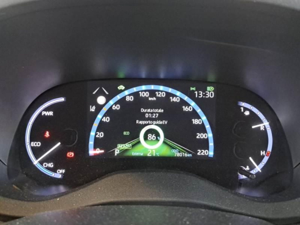 Toyota Yaris Cross 1.5h GR Sport Black Sky fwd 116cv e-cvt (4)