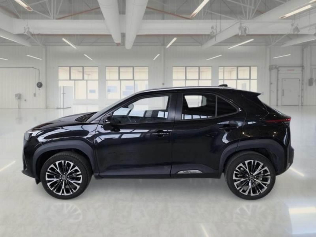 Toyota Yaris Cross 1.5h GR Sport Black Sky fwd 116cv e-cvt (8)