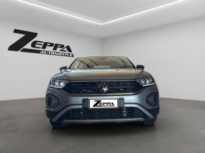 Volkswagen T-Roc 1.5 tsi Life dsg (2)