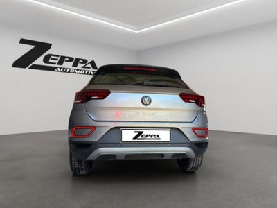 Volkswagen T-Roc 1.5 tsi Life dsg (5)