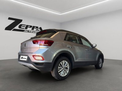 Volkswagen T-Roc 1.5 tsi Life dsg (6)
