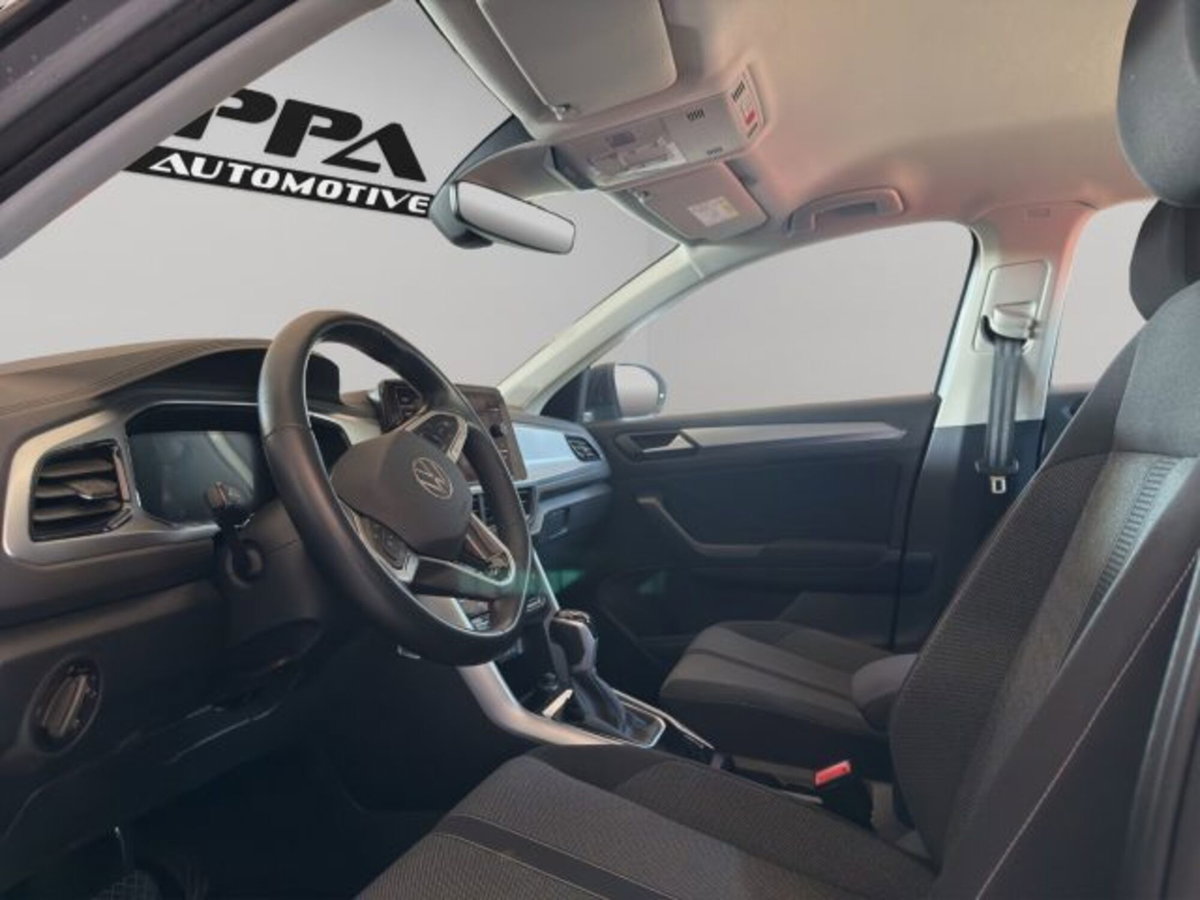 Volkswagen T-Roc 1.5 tsi Life dsg (9)