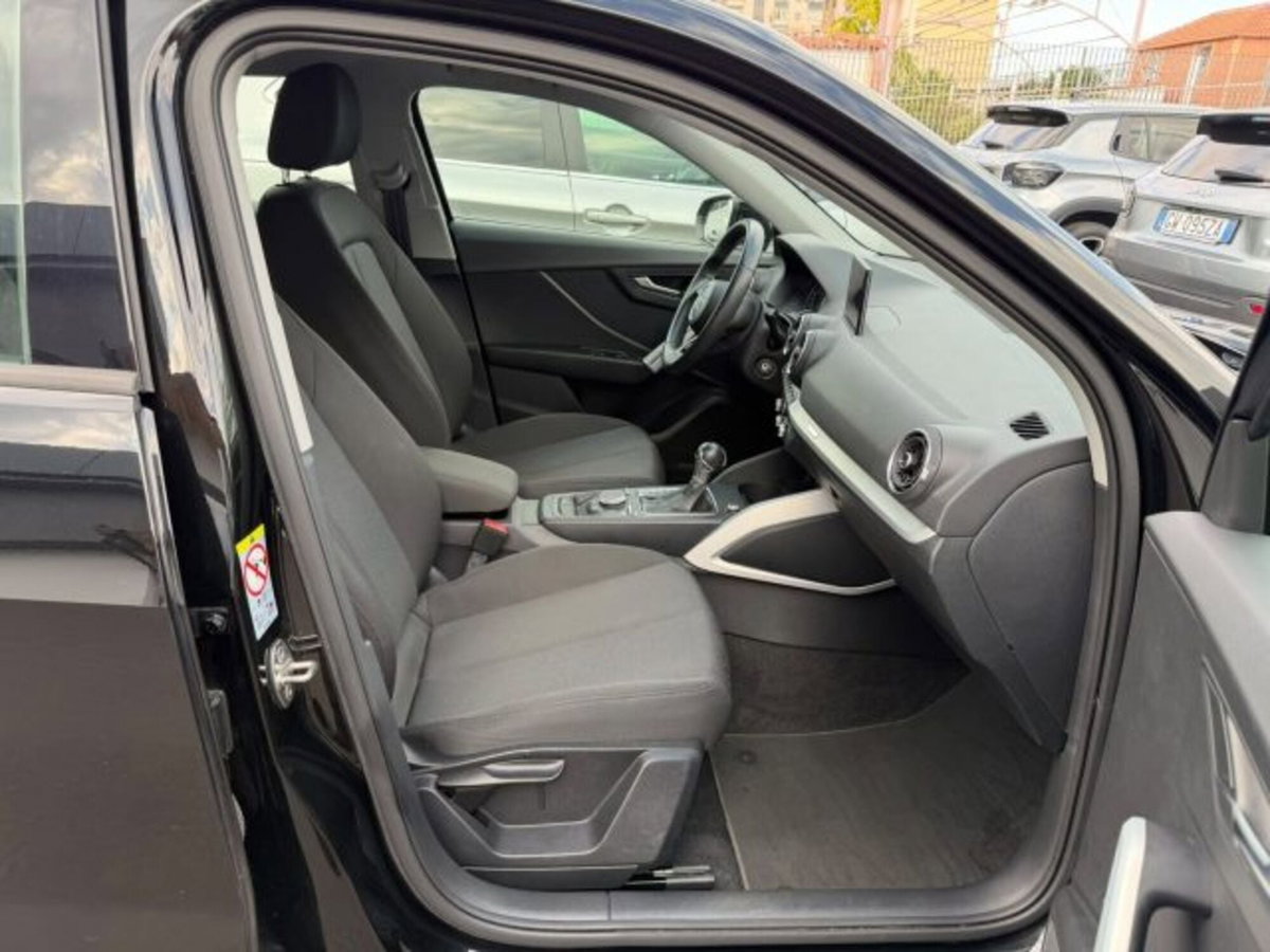 Audi Q2 Q2 30 TDI (15)
