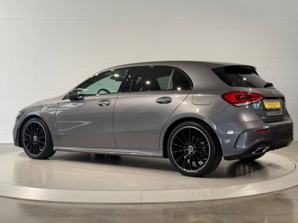 Mercedes-Benz Classe A 180 AMG Line Premium Plus auto (3)