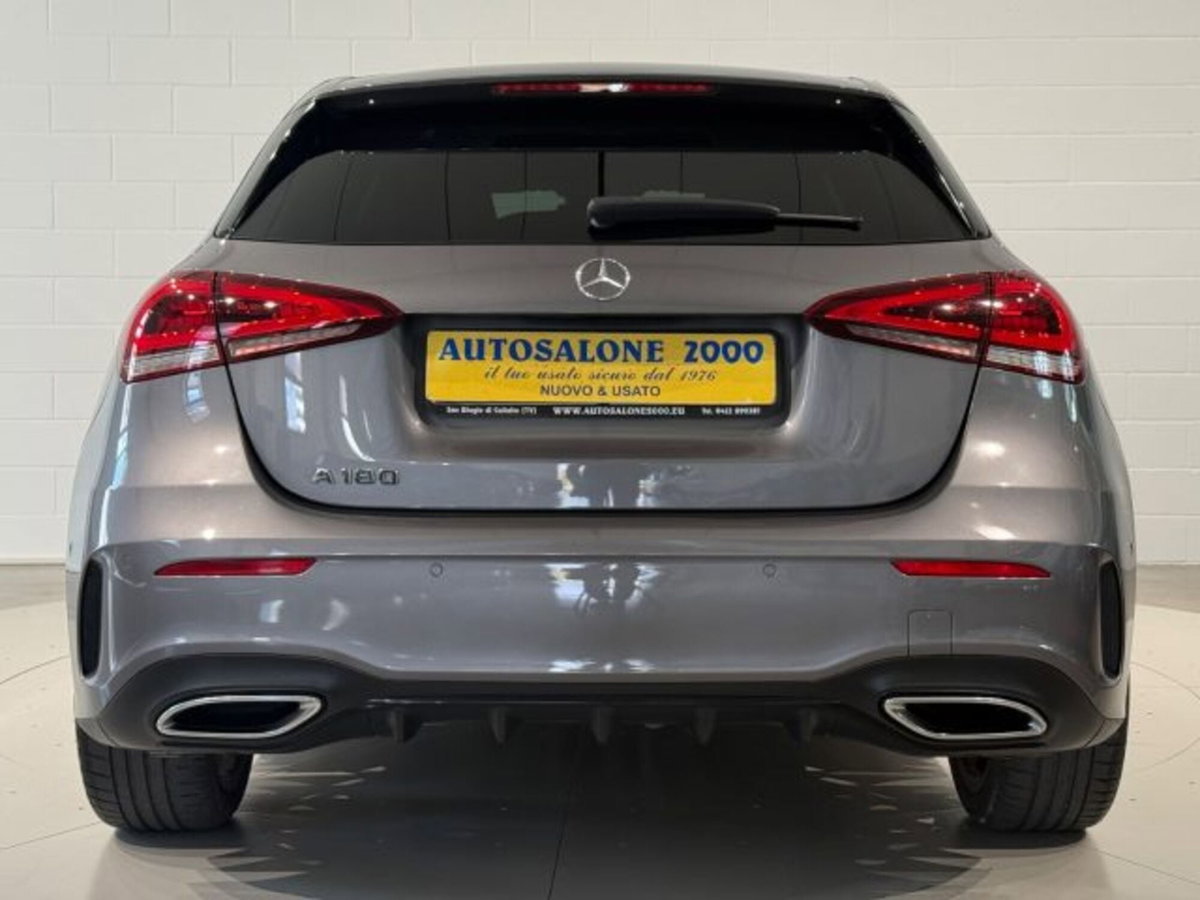 Mercedes-Benz Classe A 180 AMG Line Premium Plus auto (4)