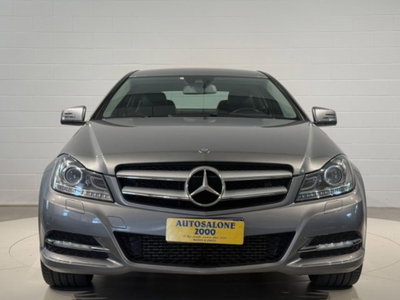 Mercedes-Benz Classe C Coupé 220 CDI BlueEFFICIENCY Coupé Executive (8)