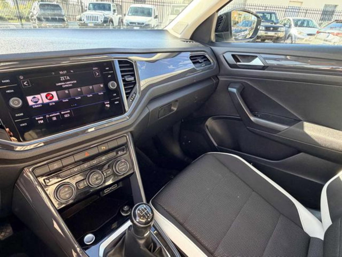 Volkswagen T-Roc 1.6 TDI SCR Style BlueMotion Technology (11)