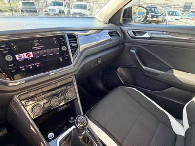 Volkswagen T-Roc 1.6 TDI SCR Style BlueMotion Technology (11)