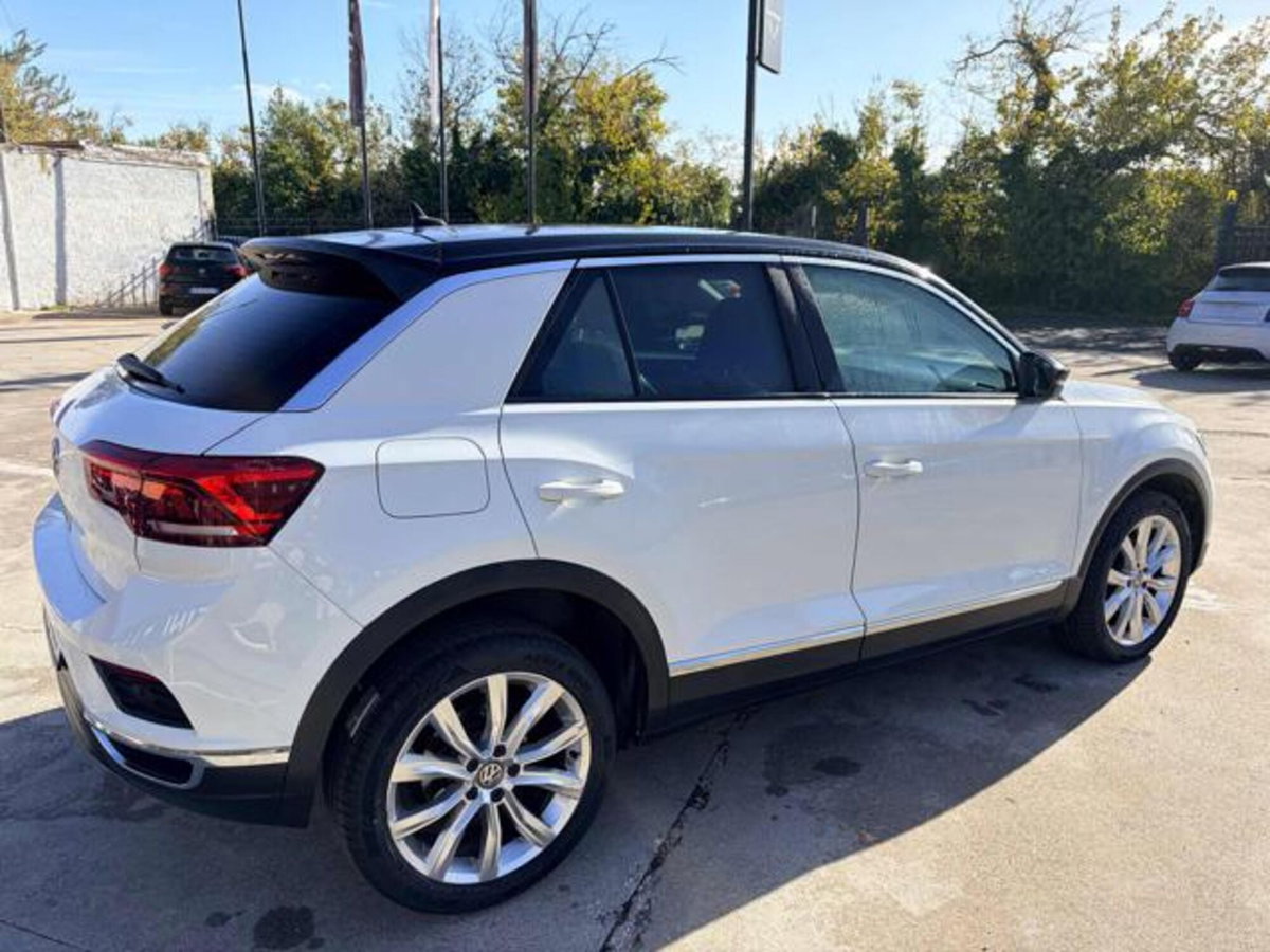 Volkswagen T-Roc 1.6 TDI SCR Style BlueMotion Technology (4)