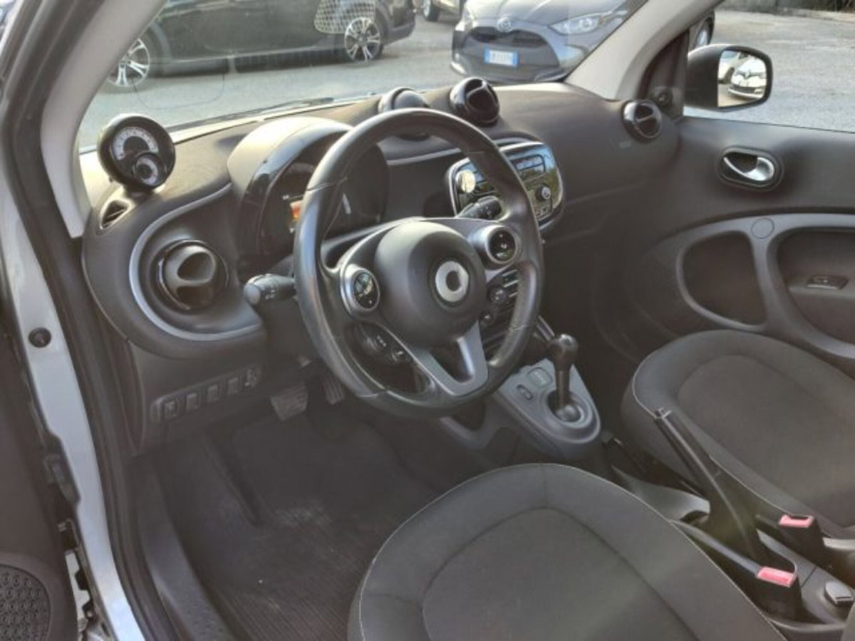 smart Fortwo 70 1.0 Passion (11)