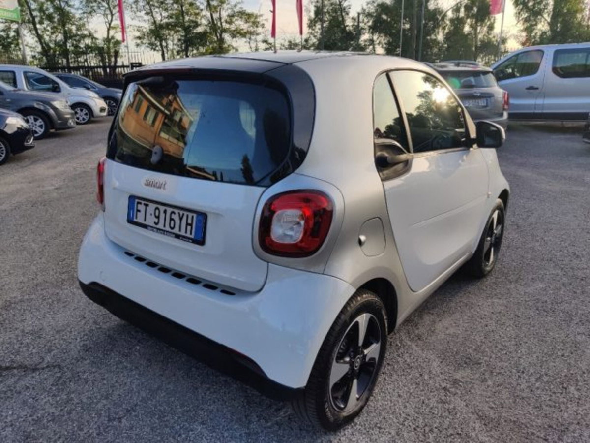 smart Fortwo 70 1.0 Passion (6)