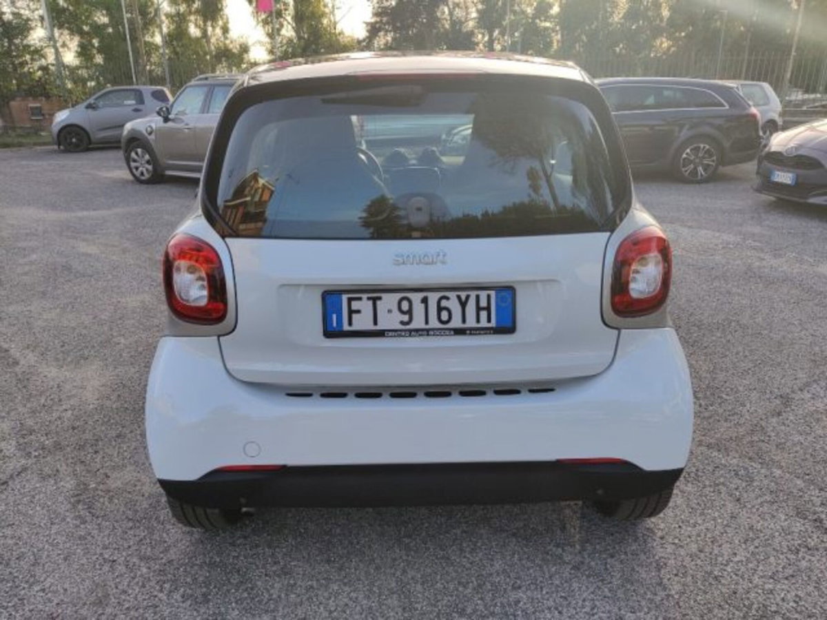 smart Fortwo 70 1.0 Passion (7)
