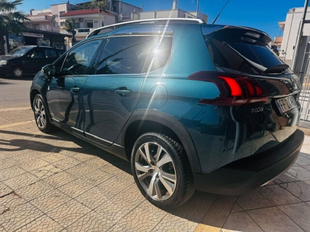 Peugeot 2008 120 S&S Crossway (4)