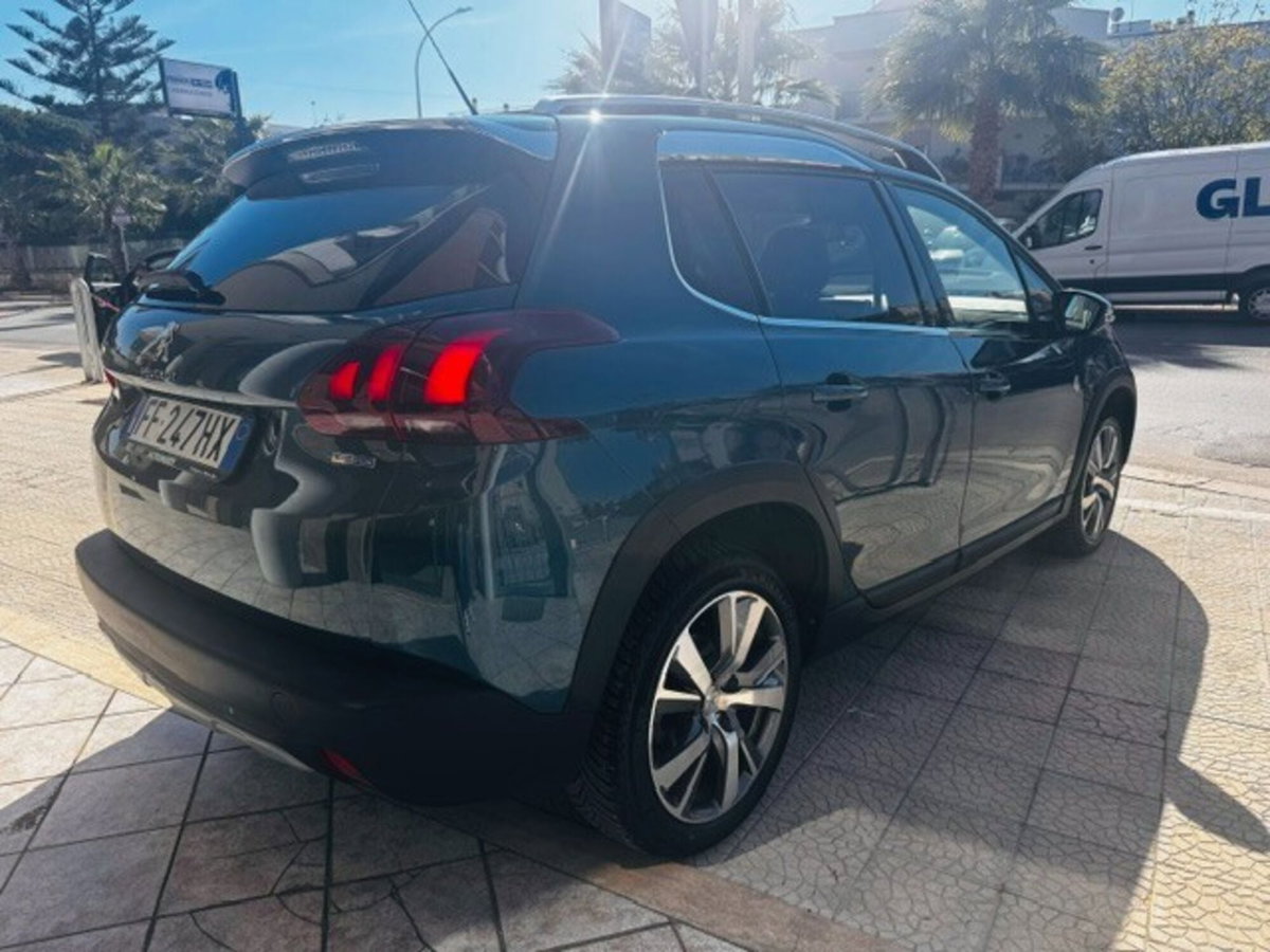 Peugeot 2008 120 S&S Crossway (6)