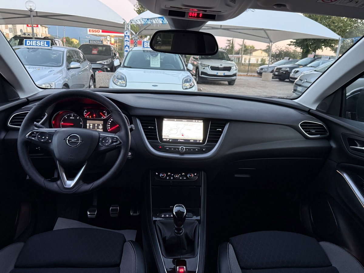 Opel Grandland X 1.5 diesel Ecotec Start&Stop Innovation (20)