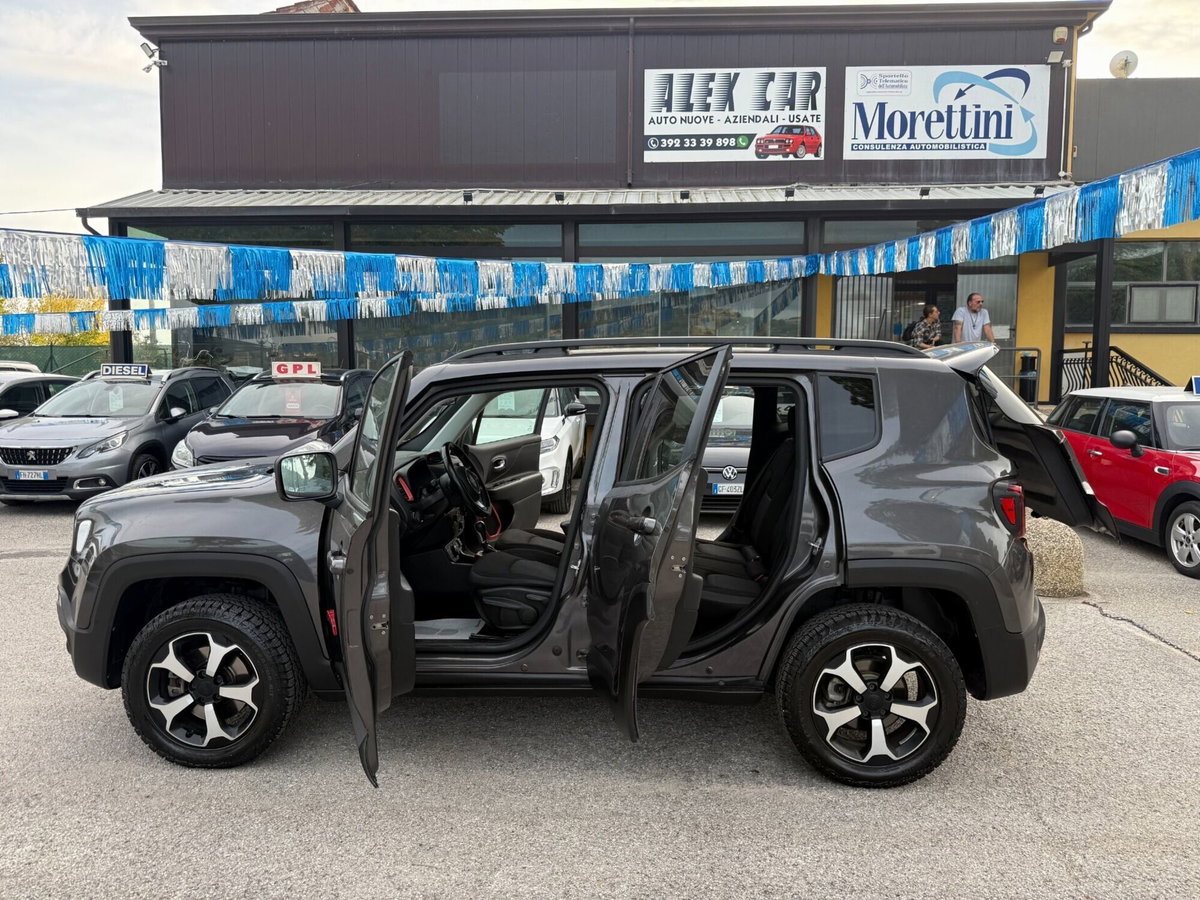 Jeep Renegade 2.0 Mjt 170CV 4WD Active Drive Low Trailhawk (5)