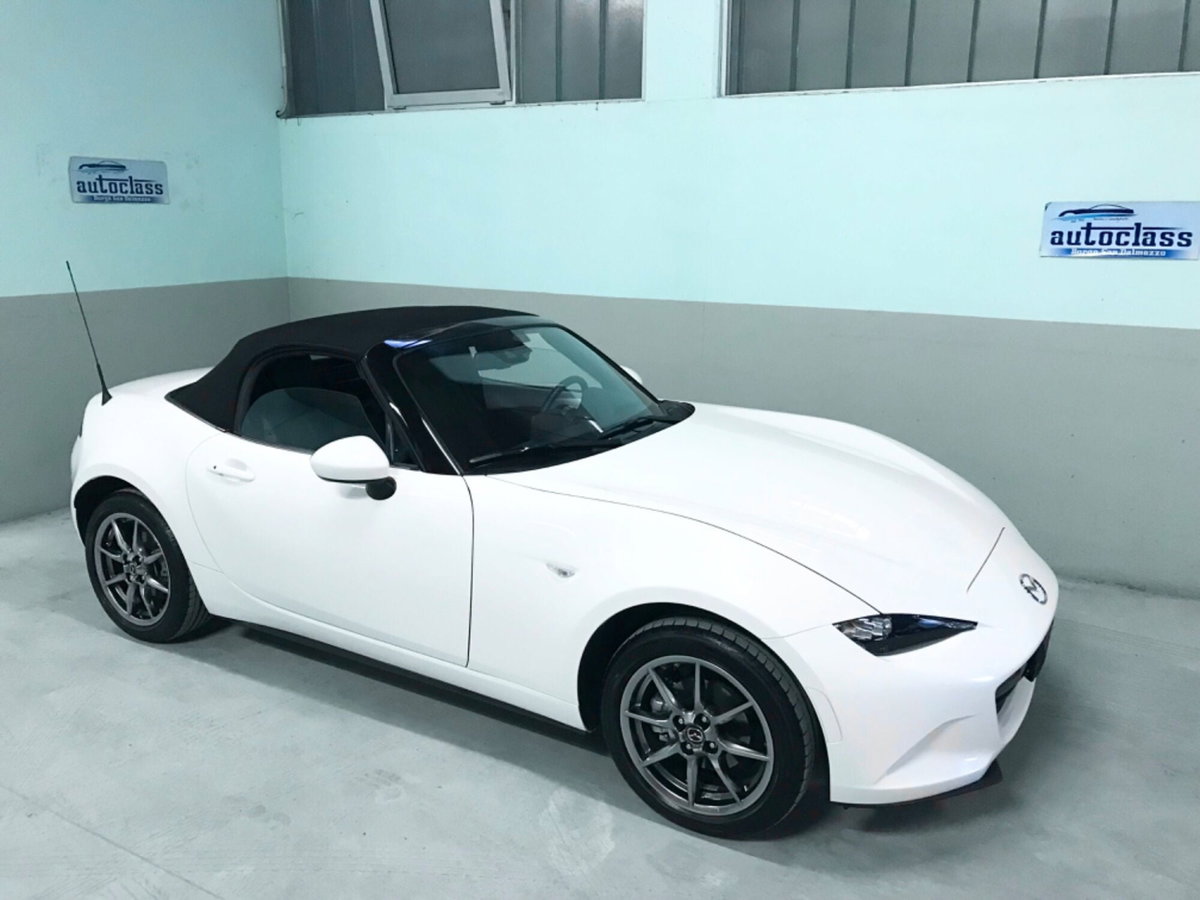Mazda MX-5 1.5L Skyactiv-G Exceed (3)